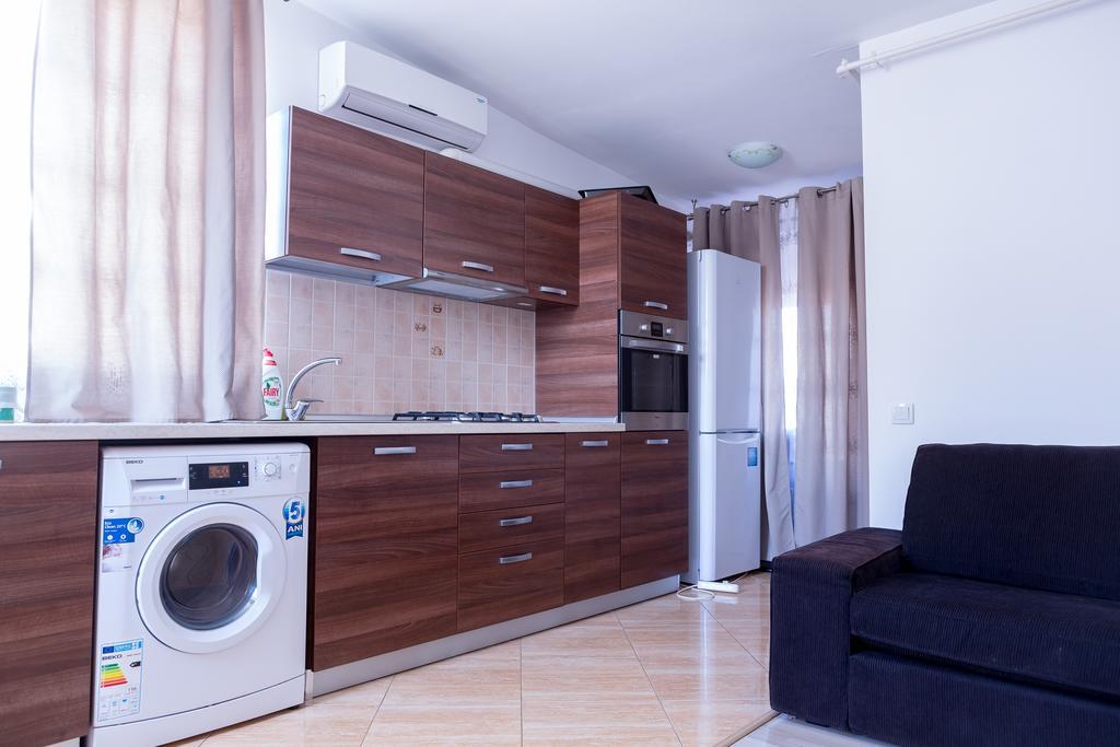 Ferienwohnung Garsoniere Dinu Bukarest Exterior foto