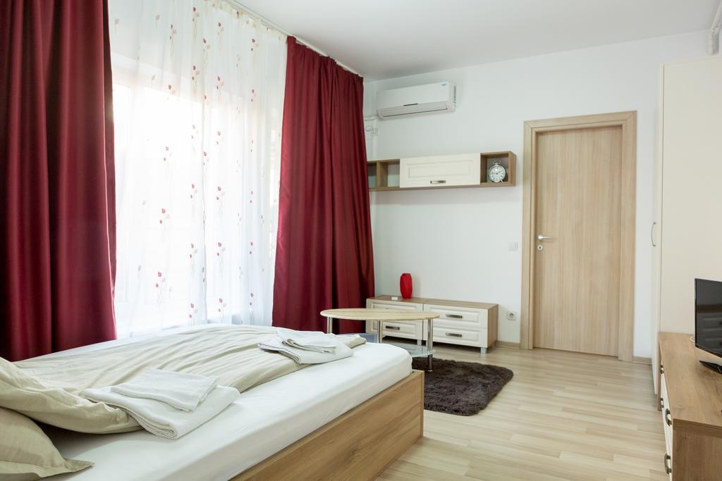 Ferienwohnung Garsoniere Dinu Bukarest Exterior foto
